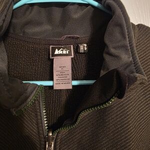 REI Men's Green Fleece Jacket